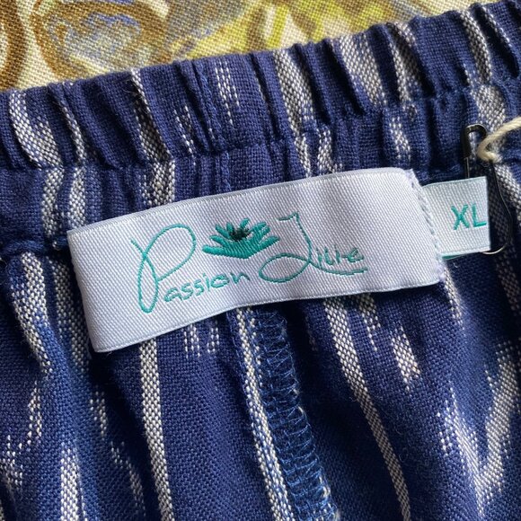 Fair Trade Real Ikat 100% Cotton Breathable Navy Cuffed Shorts XL Passion Lilie - Picture 3 of 8